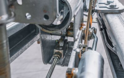 Auflaufbremse mit Rückfahrautomatik für HIRTH Anhänger