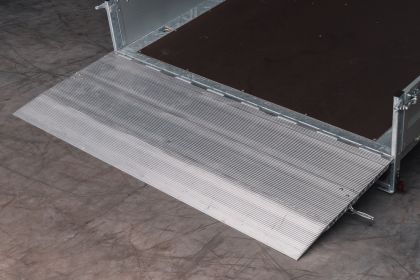 Hintere Bordwand als Überfahrbordwand