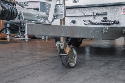 Stützrad mit Abstrebung