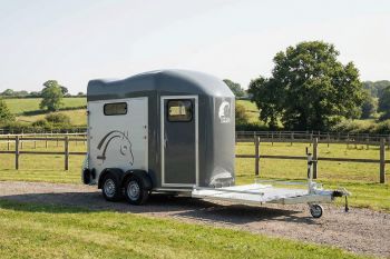 Cheval Liberté Pferdeanhänger Gold Marathon