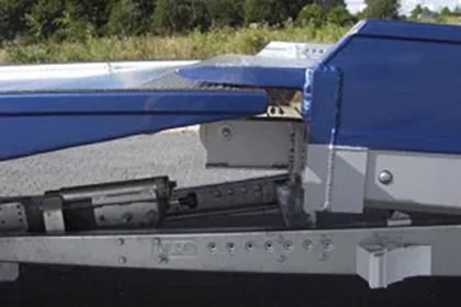 Frontklappe zur Überfahrnase