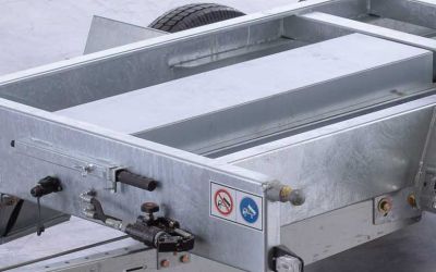 Vollständig verschweißter Stahlrahmen für einen HIRTH Anhänger