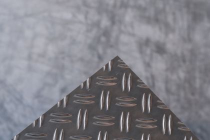 Alu-Riffelblech-Boden 3,5/5,0 mm stark